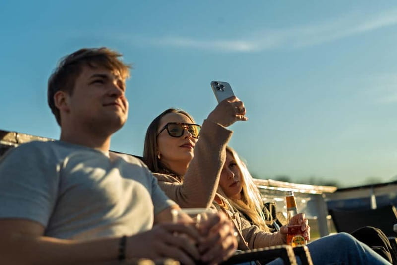 Krakow: Vistula River Sightseeing Cruise with Audio Guide - What this Krakow river cruise is really like