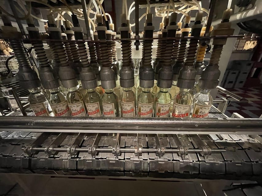 Krakow: Vodka Factory Museum Ticket & Audioguide and Tasting - The tasting at the end