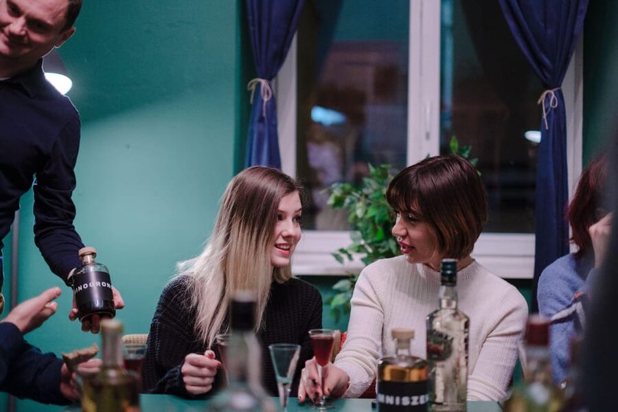 Krakow: Vodka Tasting in Hidden Bar - Finding the apartment-style LostBar near Szewska Street