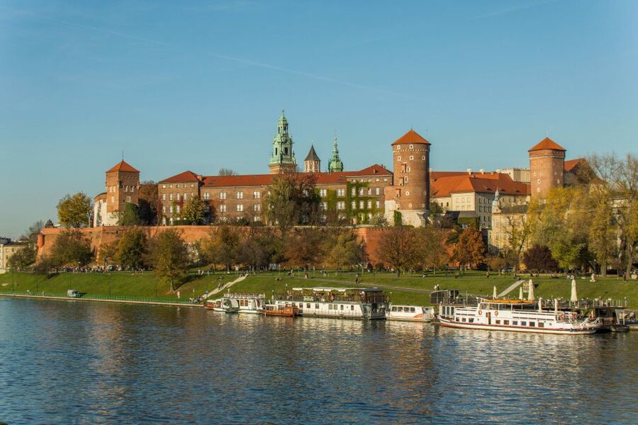 Krakow: Wawel Castle, Cathedral, Rynek Underground & Lunch - Key points to know before booking