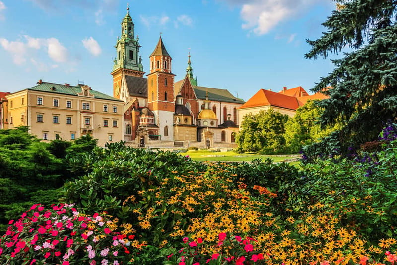 Krakow: Wawel Hill Audioguide Tour - Wawel Hill, Poland’s royal center
