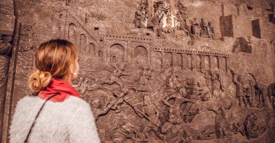 Krakow: Wieliczka Salt Mine Guided Tour - St. Kinga’s Chapel and the salt sculptures