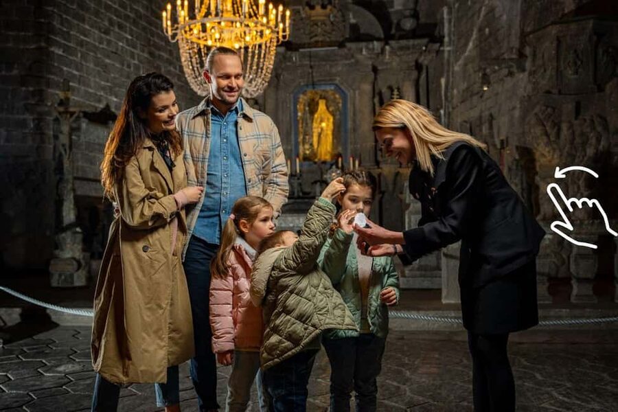 Krakow: Wieliczka Salt Mine Guided Tour with Hotel Transfer - The Szola Elevator Ride Back Up