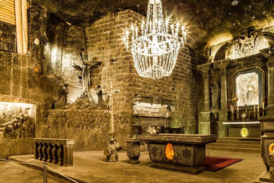 Krakow: Wieliczka Salt Mine Skip-the-Line Live Guided Tour - Is the $33 Price Good Value?