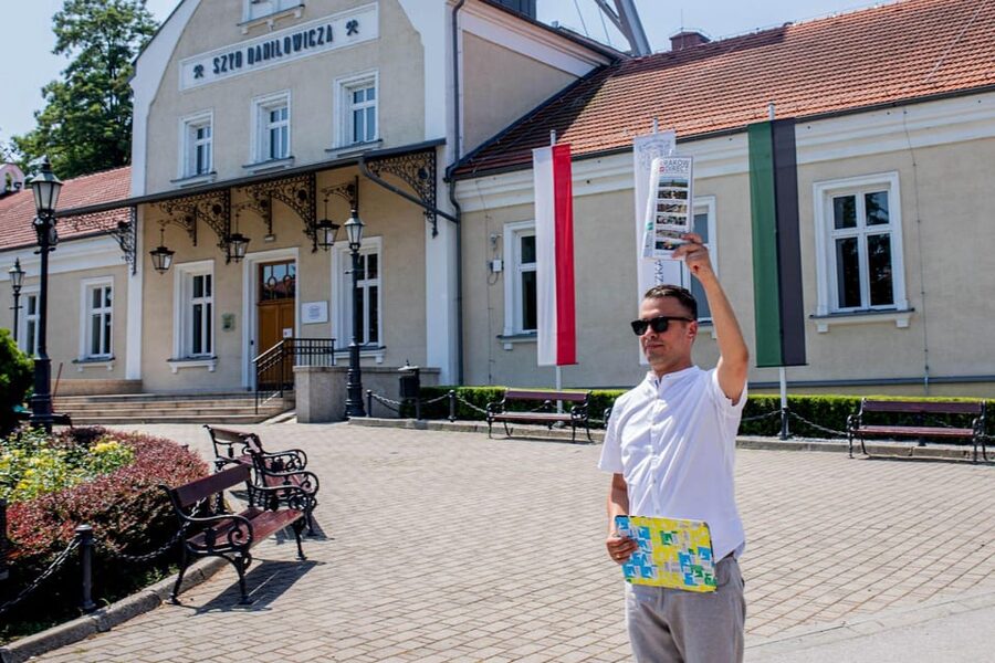 Krakow: Wieliczka Salt Mine Skip-the-Line Live Guided Tour - From Krakow to the Mine: What the Transfer Is Like
