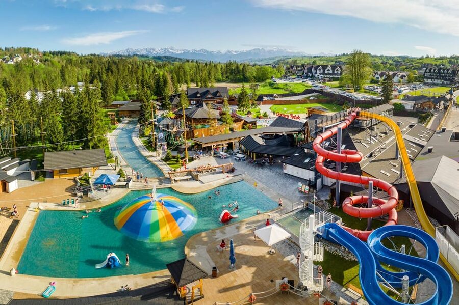 Krakow: Zakopane Cable Car, Vodka, Cheese & Hot Springs Tour - What $26 really gets you