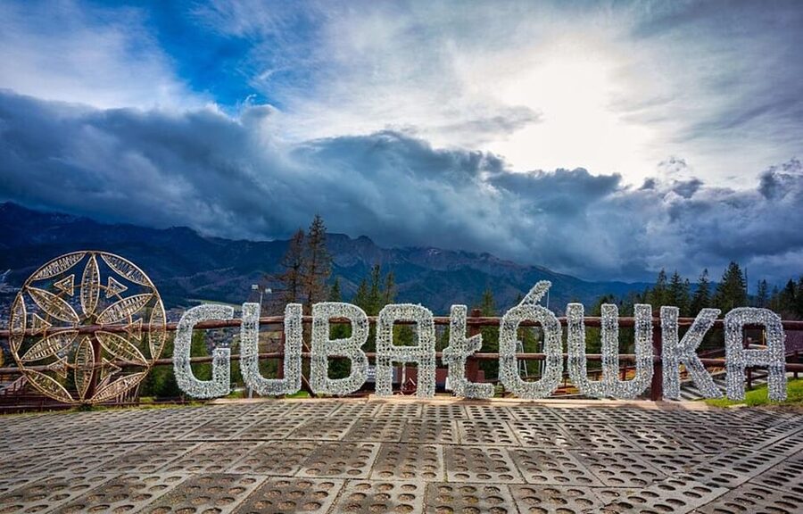 Krakow: Zakopane-Thermal Bath(Evening Time)with Hotel Pickup - Two hours in Zakopane and along Krupówki Street