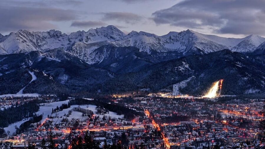 Krakow: Zakopane-Thermal Bath(Evening Time)with Hotel Pickup - Hotel pickup and the road from Kraków