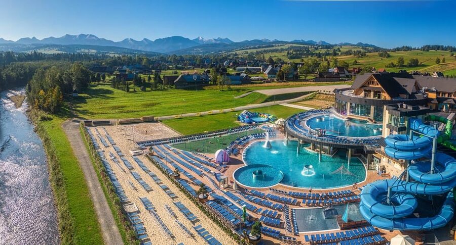 Krakow: Zakopane, Thermal Springs, Cable Car, Local Tasting - Chochołów Thermal Baths for 2.5 hours