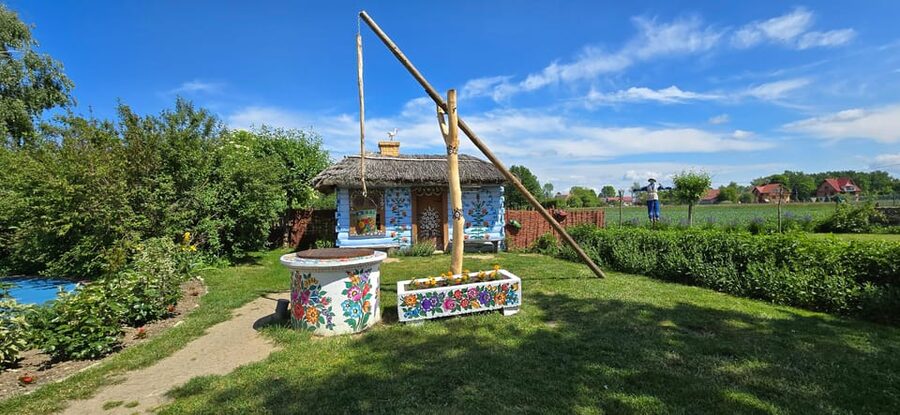 Krakow: Zalipie Village Tour - Finding the first painted houses in Zalipie