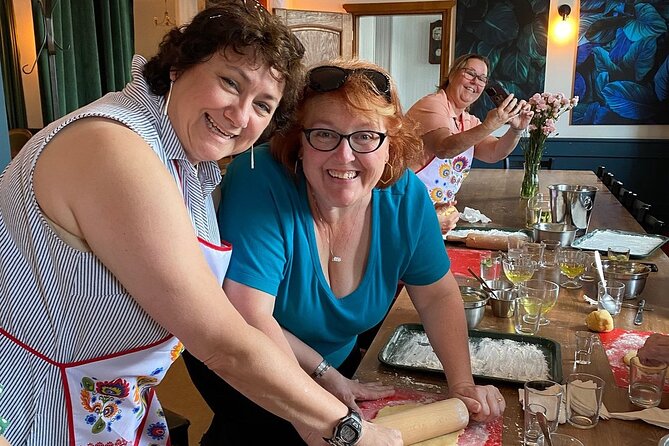 Pierogi Cooking Class: Mastering the Art of Polish Dumplings - Family visits and group size