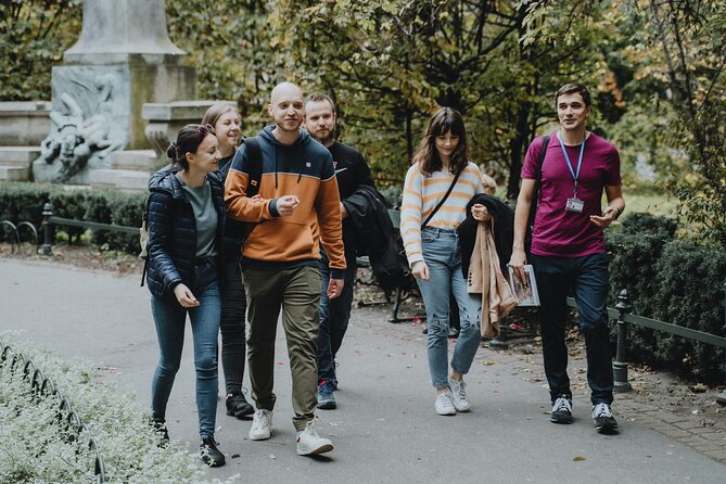 Private Tour of Krakow Old Town and Jewish Quarter in one walk - What the private format adds