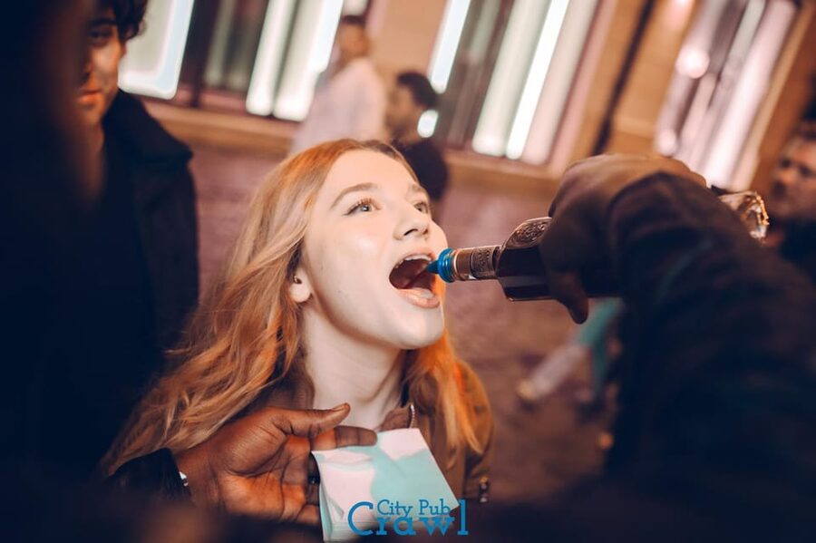Pub Crawl - 1-hour Open Bar then Vip to 5 Clubs - Krakow - Practical details that shape the experience