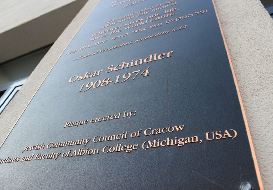 Schindler's Factory, Ghetto and Plaszow Camp Guided Tour - Who will get the most from the five-hour route