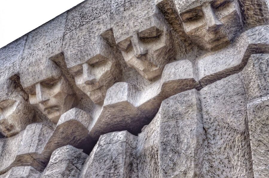 Schindler's Factory & Plaszow Guided Tour - Why these two Krakow sites belong together