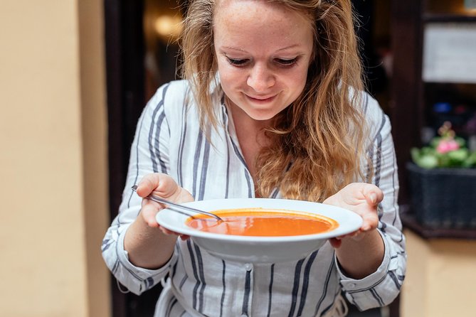 The 10 Tastings of Krakow With Locals: Private Food Tour - Price, pace, and practical details
