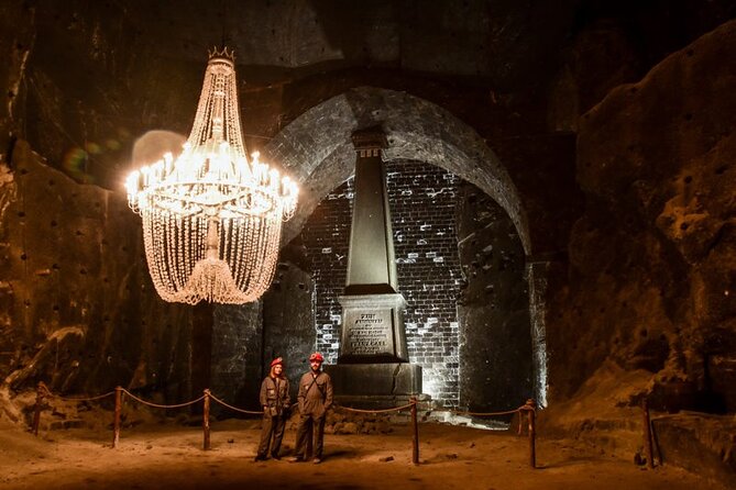 UNESCO Wieliczka Salt Mine Half-Day Tour from Kraków - The first 380 steps underground
