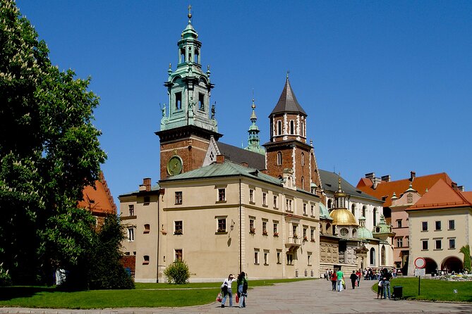 Wawel Castle and Cathedral Guided Walking Tour in Kraków - Inside the Royal Castle State Rooms