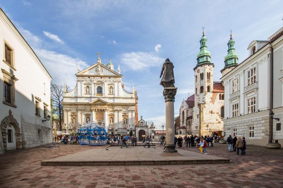 Wawel Castle, Cathedral, Old Town and St. Mary's Basilica - Wawel Hill puts Polish history within walking distance