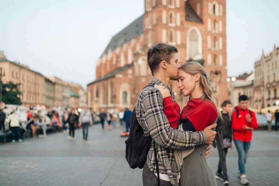 Wawel Castle & Cathedral Skip the Line Small Group Tour - The Royal Private Apartments, the most personal option