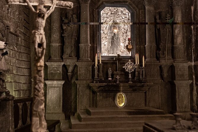 Wieliczka Salt Mine Guided Tour + Ticket & Transfer from Krakow - Why the exit can be confusing