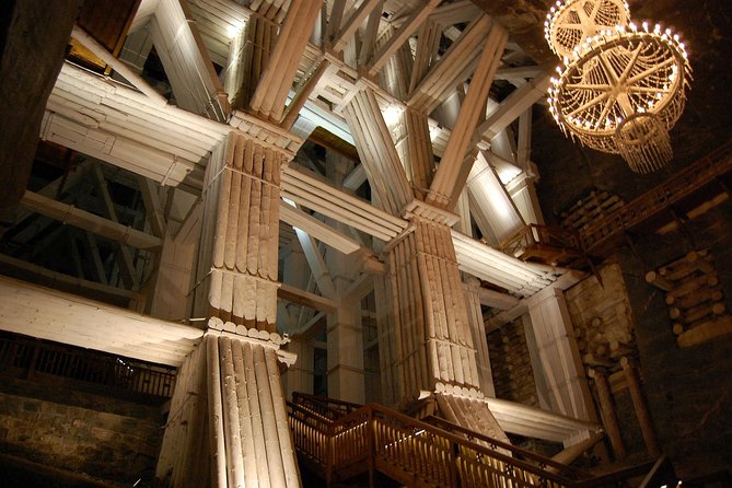 Wieliczka Salt Mine Guided Tour with pickup - The ride from Krakow to Wieliczka