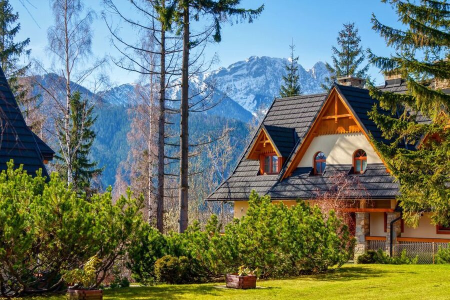 Zakopane and Chocholow Thermal Baths Tour from Krakow - Who Will Enjoy This Day Most