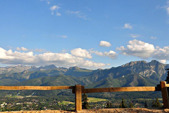 Zakopane Day Tour from Krakow with Tasting and Funicular ride - Krupówki Street and your free time