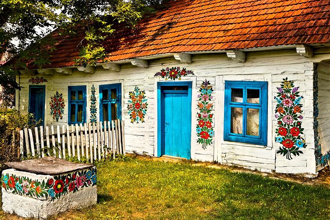ZALIPIE - painted village, unique PRIVATE tour from Krakow - What the private format changes