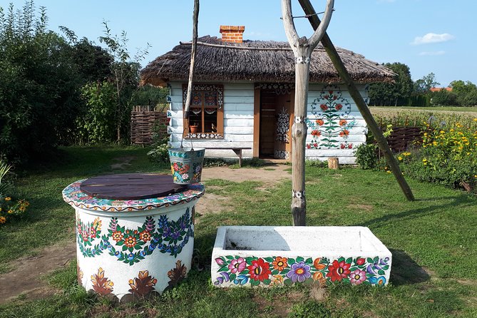 Zalipie Private Tour from Krakow The Painted Village - Thirty minutes at Felicja Curyłowa’s homestead